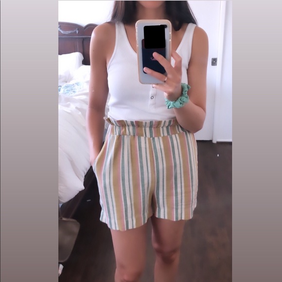 Striped High waisted shorts from OC boutique - Picture 2 of 2